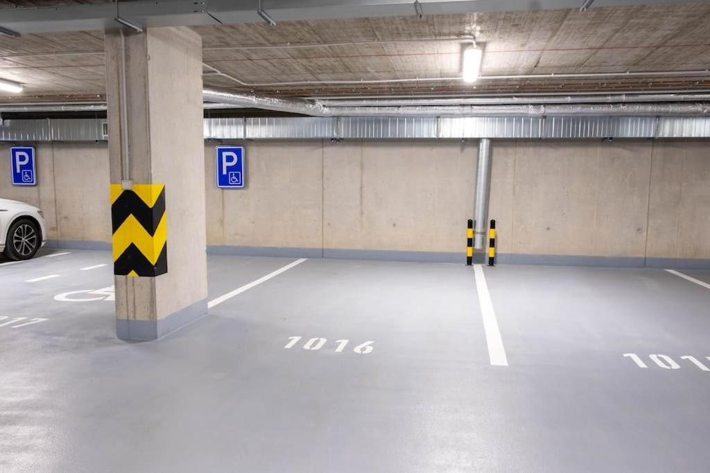 Appartamento Enjoy Garden & Grill & Free Parking & Aquapark Praga