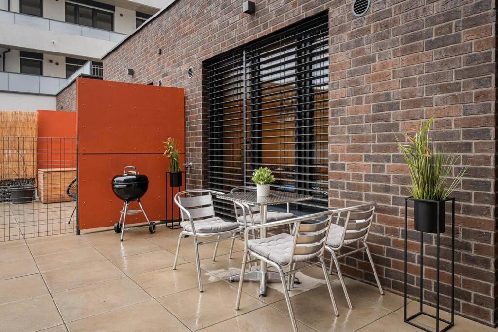 Enjoy Garden & Grill & Free Parking & Aquapark Apartmán *