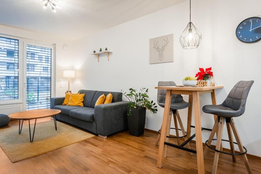 Apartmán Enjoy Garden & Grill & Free Parking & Aquapark *